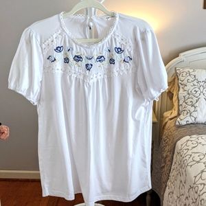 White Botique Top with floral embroidery